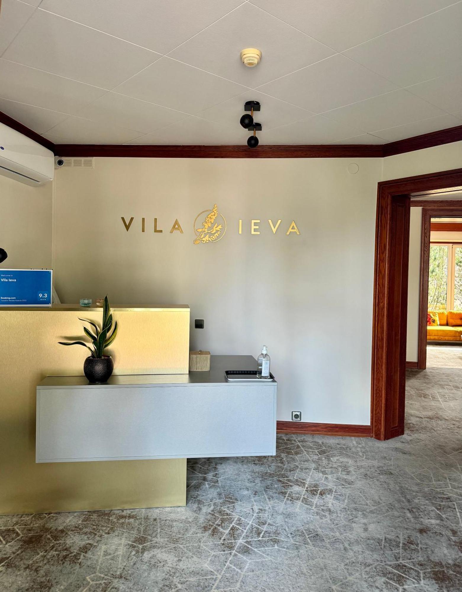Vila Ieva パランガ エクステリア 写真